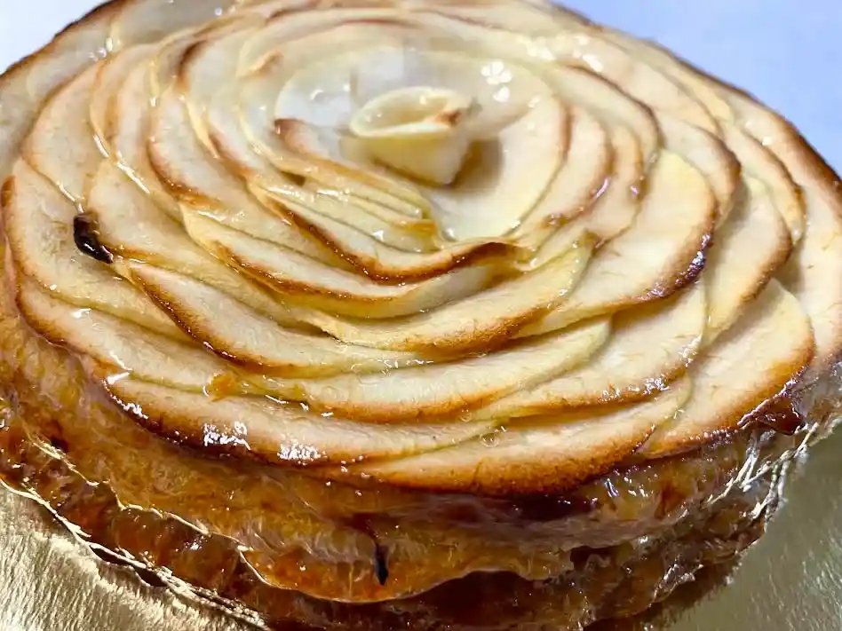 Pastel de manzana artesanal